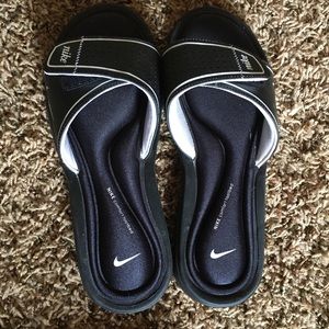 Nike sandals